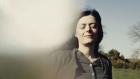 Inès Léraud, cofondatrice de "Splann !". Crédits Elliott Verdier