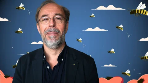 260713 Actualité Le Grand Entretien Philippe Grandcolas écologue Loi Duplomb Image De Une (1920x1080)